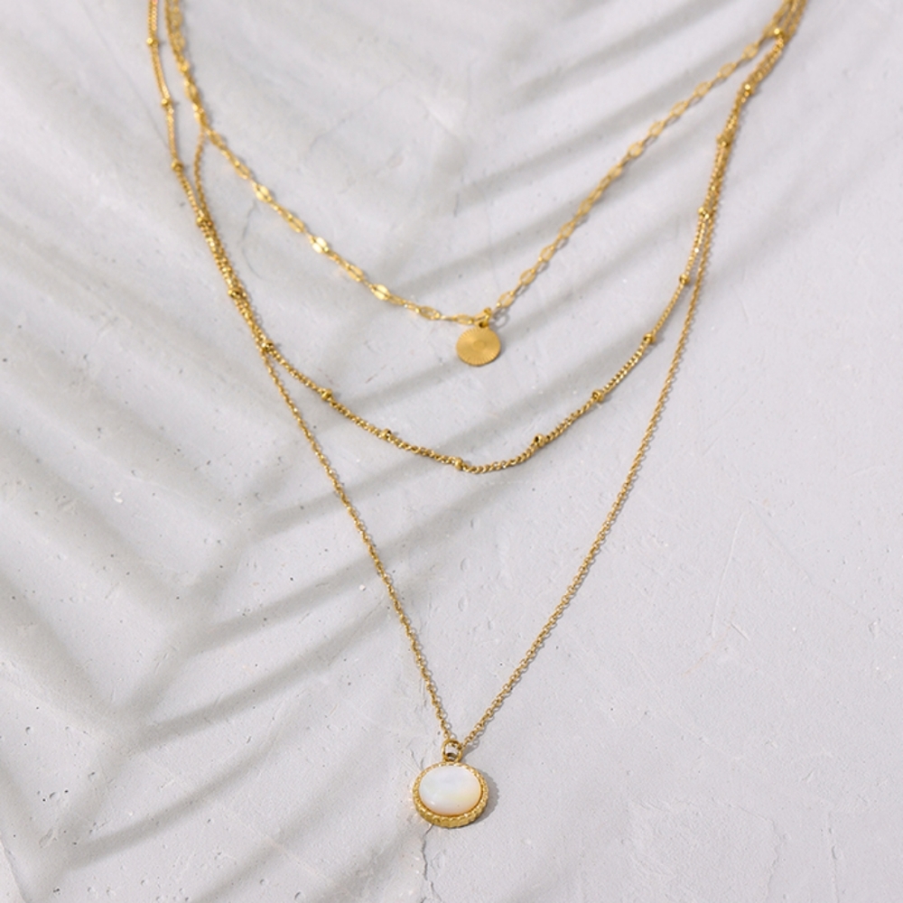 Gorgeous Lady Multilayered Necklace - Picture 2 of 8